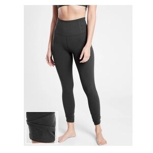 Athleta Women's XS Black Elation Pirouette 7/8 Tights Yoga Workout‎ Leggings